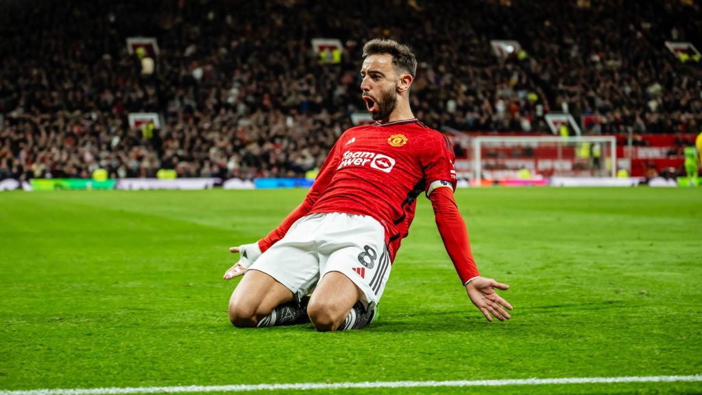 مانشستر يونايتد 4-2 شيفيلد يونايتد: برونو فرنانديز يتألق بينما يحقق فريق إريك تن هاج فوزًا مثيرًا في القتال