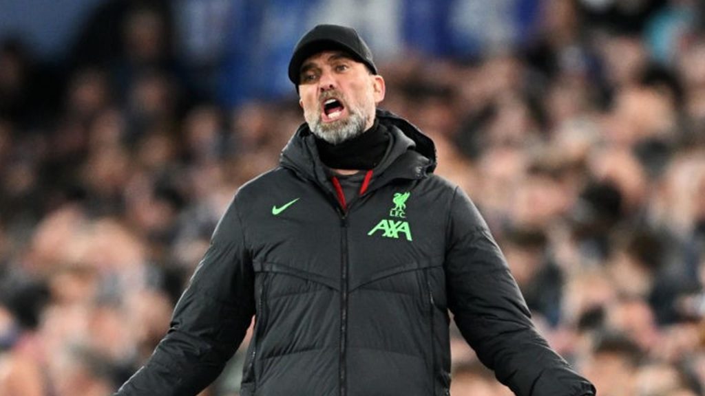 كلوب: لا يسعني إلا أن أعتذر، كان ينبغي علينا أن نفعل ما هو أفضل