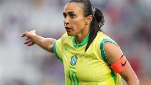 الأسطورة البرازيلية مارتا ستعتزل اللعب الدولي هذا العام