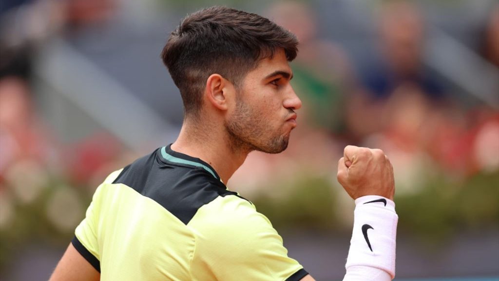 استعد كارلوس الكاراز لمباراة العودة “الصعبة” بين يان لينارد شتروف بعد فوزه على تياجو سيبوث وايلد في مدريد