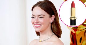 شخصية إيما ستون في فيلم “Poor Things” تتجعد مع أحمر الشفاه MatteTrance من Pat McGrath (حصريًا)