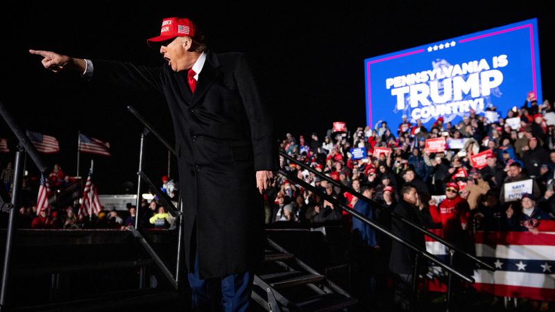 إعلان ترامب الجديد لـ PAC يهاجم بايدن بشأن الهجرة بينما يواجه مايوركاس تصويتًا على عزله