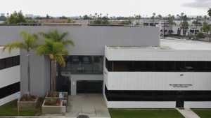 حُكم على جندي سابق في مشاة البحرية بالسجن لمدة 9 سنوات في قضية إلقاء قنبلة حارقة على عيادة تنظيم الأسرة في كاليفورنيا