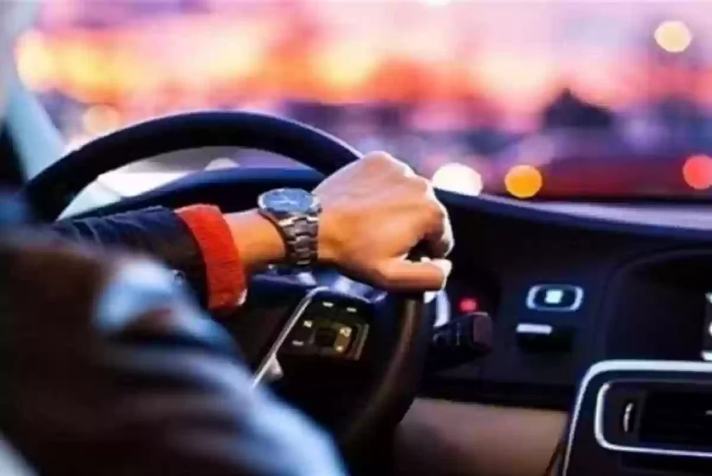 عاجل.. غرامة مالية لا تقل عن خمسمائة ريال بسبب تلك المخالفة المرورية!! هل يتم حجز المركبة؟