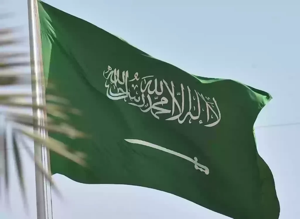 بين مؤيدين ومعارضين | هل سيتم تغيير أيام الإجازة الأسبوعية الرسمية بالسعودية؟!!