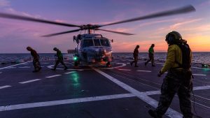 يشكك رئيس الوزراء الأسترالي ألبانيز في ادعاءات الصين بأن أستراليا كانت مسؤولة عن مواجهة خطيرة للطائرات