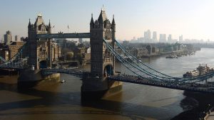 تم احتجاز رجلين بدون كفالة بعد التخطيط لهجوم مستوحى من داعش ضد اليهود في المملكة المتحدة