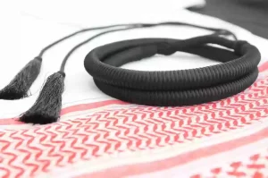 يقوم باستفزازه في ليلة العمر!! فيديو يثير غضب السعوديين بسبب “هدية العُرس”