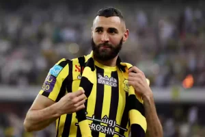 أزمة صامتة تواجه نادي الاتحاد!! وليد الفراج يفجرها ويعلن رحيل هذا اللاعب المحترف