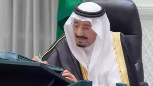 شاهد.. بأمر ملكي| 8 إخوة يحصلون على الجنسية السعودية.. والإعلان عن أسمائهم!!