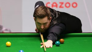 بطولة العالم للسنوكر 2024: جاك جونز يصل إلى نصف النهائي بفوز مفاجئ على جود ترامب