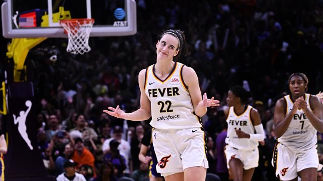 “لقد كان مستحقًا” – عودة كلارك المتأخرة تحقق فوز Fever الأول هذا الموسم