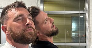 ترافيس كيلسي يحتفل في كنتاكي ديربي باش مع أليكس بال من فرقة The Chainsmokers والمزيد