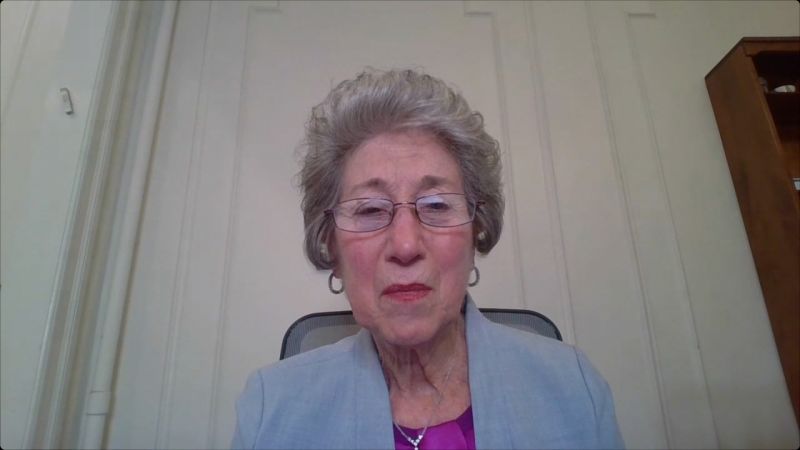 قاضي متقاعد يقول إن القاضي “يمشي ببطء” ترامب يوثق المحاكمة بعد التأجيل