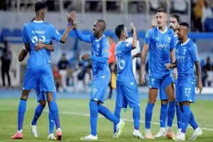 تسابق كبير بين كبار الأندية السعودية على “نجم الهلال” السابق