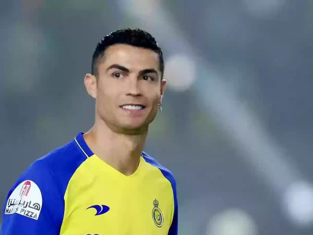 الأفضل في تاريخ الكرة ولم أتفاجئ بالانتقال إلى دوري روشن… تصريحات مثيرة عن الدون