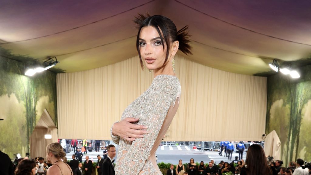 الاستعداد لحدث كبير؟ انسخ روتين حفل Met Gala هذا