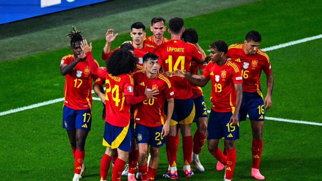 إسبانيا 1-0 إيطاليا – هدف ريكاردو كالافيوري في مرماه يرسل إسبانيا إلى خروج المغلوب في بطولة أمم أوروبا 2024 بفوز مريح