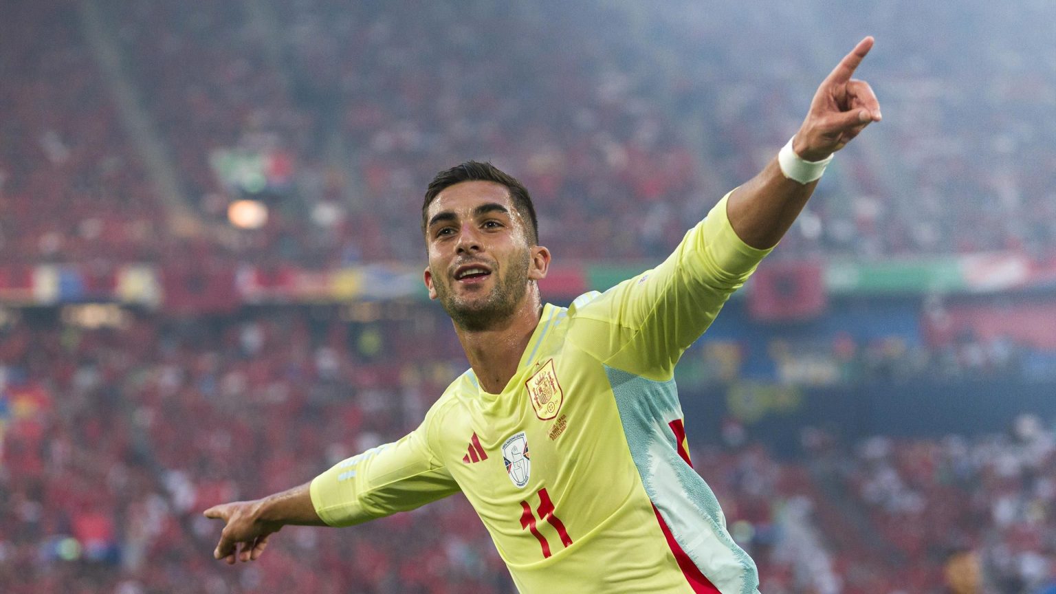 ألبانيا 0-1 إسبانيا: لاروخا تحقق الفوز بسهولة لتتأهل إلى المجموعة الثانية في بطولة أمم أوروبا 2024