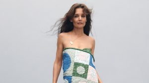 على البودكاست: كاتي هولمز على Street Style وAPC – بالإضافة إلى: رحيل فيرجيني فيارد عن شانيل