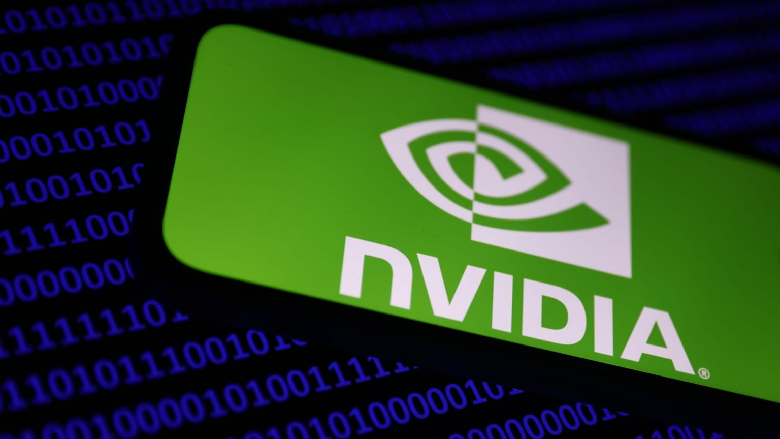انخفضت أسهم Nvidia بنسبة 3٪ في تداولات ما قبل السوق على الرغم من الأرباح التي تفوقت على السوق