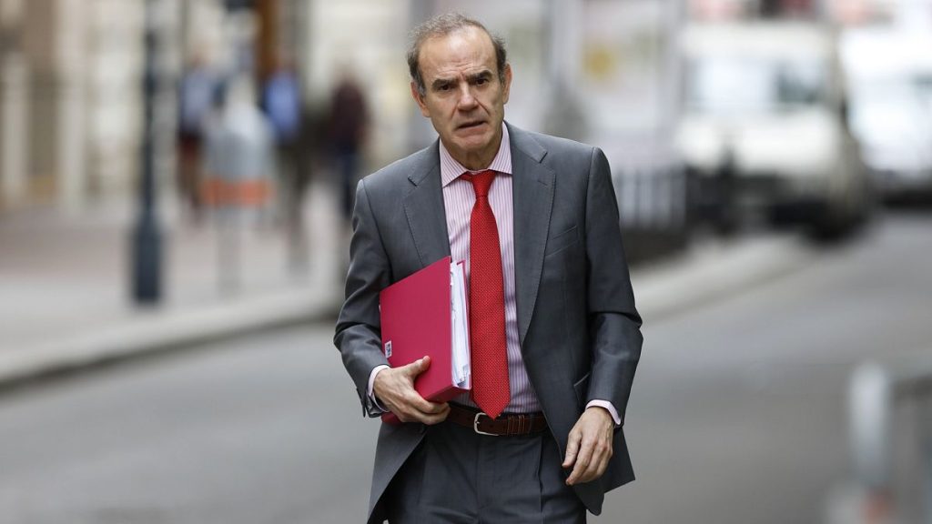 بروكسل تدافع عن حضور دبلوماسي أوروبي كبير في حفل تنصيب الرئيس الإيراني