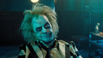أيقونة الموضة بيتلجوس: ريتا أورا وبيلي إيليش وكاتي بيري، جميعهن مستوحيات من فيلم Ghost الشهير