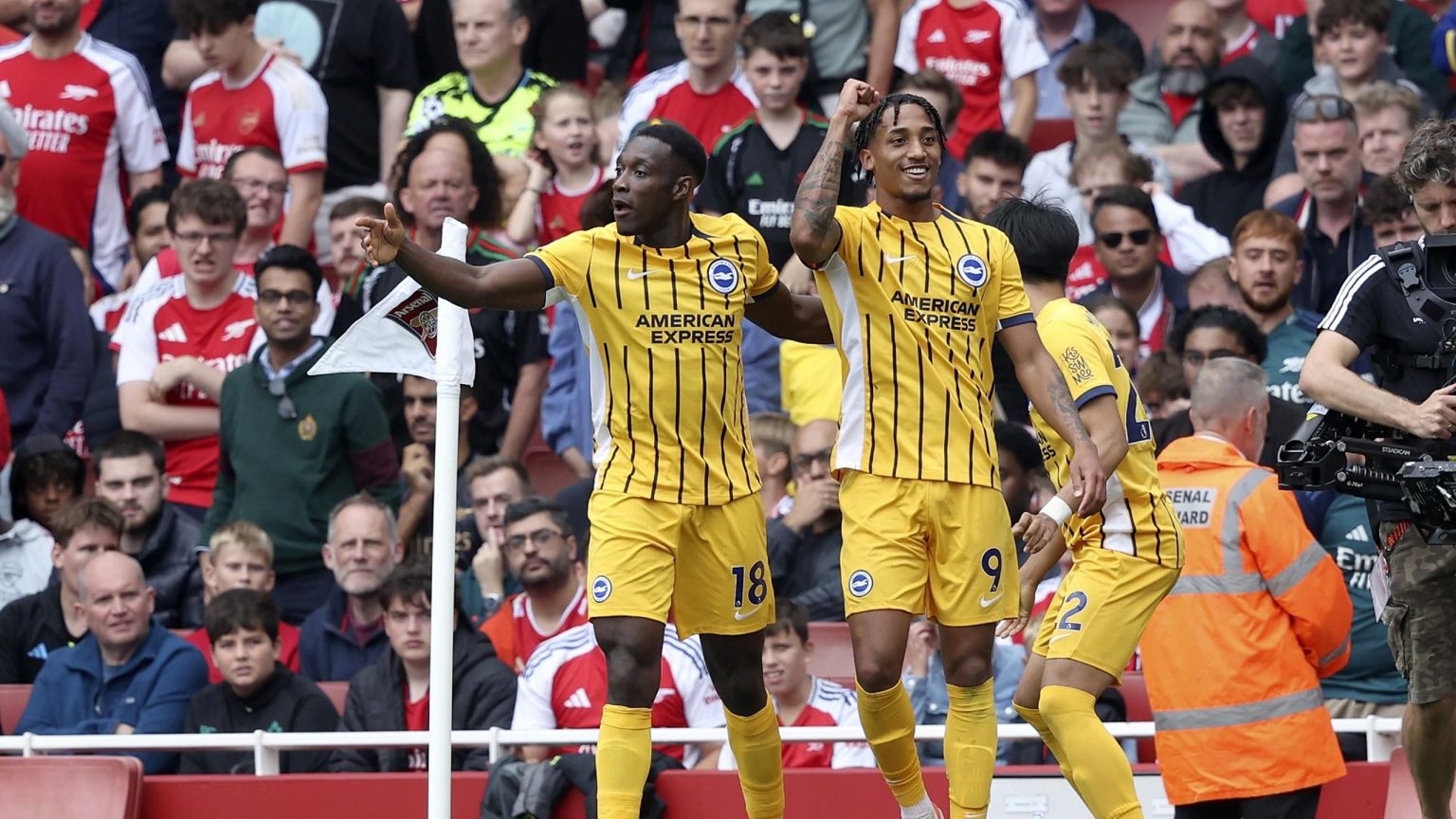 آرسنال 1-1 برايتون: أرسنال يتعادل بهدف لجواو بيدرو بعد البطاقة الحمراء المثيرة للجدل لديكلان رايس