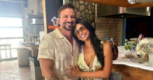 إيفان باس، نجم Bachelor in Paradise، يواعد صديقته الجديدة كريستين رودجرز منذ عام واحد