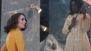في فيلم “Lady In The Lake”، تستحضر شيونا توريني أجواء بالتيمور في الستينيات