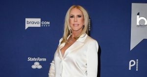 فيكي جونفالسون من RHOC تشرح تفاصيل “الخوف المميت” من صحتها، وكانت فرص نجاتها تتراوح بين 10 إلى 20 في المائة