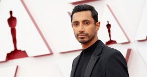 مشاهير فقدوا أو اكتسبوا وزنًا من أجل أدوارهم في الأفلام والتلفزيون: ديفيد هاربور، ورينيه زيلويجر، وغيرهما