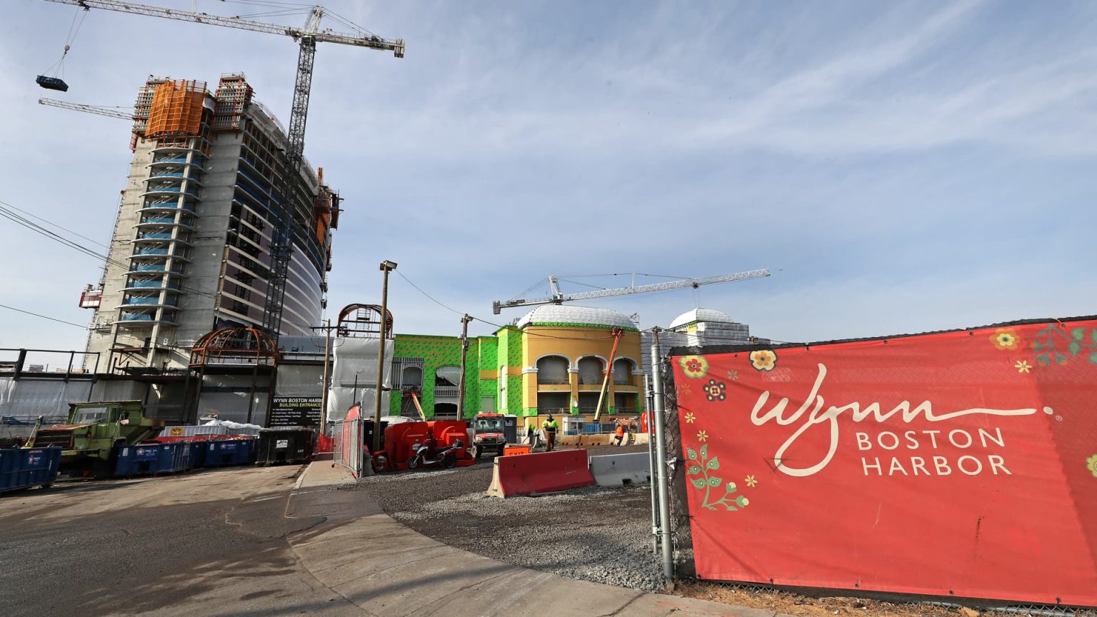 تقوم الأسهم بأكبر التحركات في منتصف النهار: Wynn Resorts وRocket Lab USA وCassava Sciences والمزيد