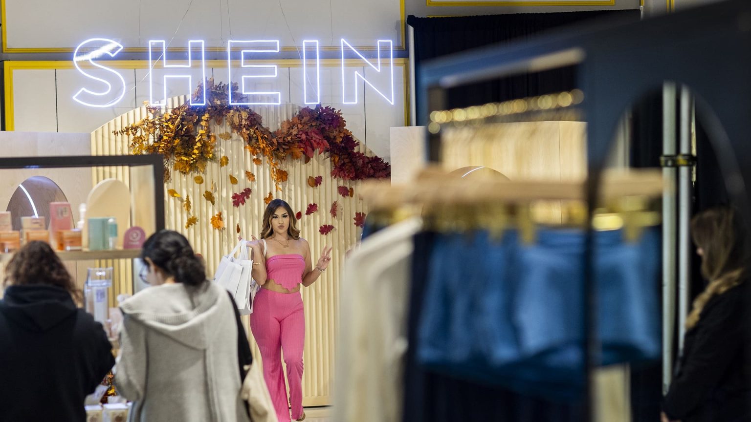 من المتوقع أن ترتفع أسعار Shein وTemu بشكل كبير مع استهداف بايدن لتجار التجزئة المرتبطين بالصين
