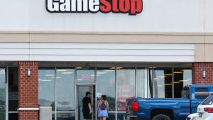 الأسهم التي تشهد أكبر التحركات في منتصف النهار: GameStop، وViking Therapeutics، وTrump Media، وغيرها