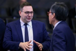 وزير خارجية التشيك يسلط الضوء على الافتقار إلى القيادة الأوروبية والفشل في “إظهار القوة الجيوسياسية”