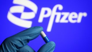 الأسهم التي تقوم بأكبر التحركات في منتصف النهار: Generac وAmazon وPfizer والمزيد