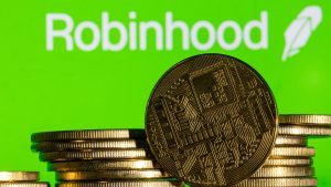 تطلق Robinhood عمليات نقل العملات المشفرة في أوروبا في إطار سعيها للتوسع في الخارج