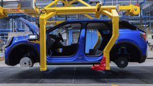 الاختيار الواقع: هل صناعة السيارات في أوروبا في أزمة؟