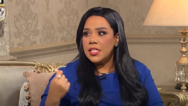 شيماء سيف: بعد التخسيس وزعت هدومي للفانز بتوعي |فيديو - الشرق تايمز