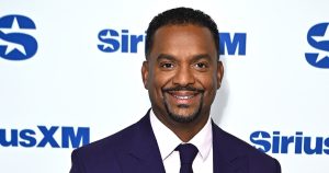 ألفونسو ريبيرو مهووس بشكل غريب بالفواكه على الرغم من أن شريحة لحم هي رقمه الأول. وجبة 1' (حصرياً)