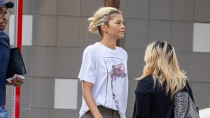 Zendaya هو فريق Half-Tuck | مجلة فوج