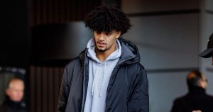 يقول فريق ميلووكي باكس أن أندريه جاكسون جونيور لم يصب بأذى بعد اصطدام سيارته بمبنى سكني