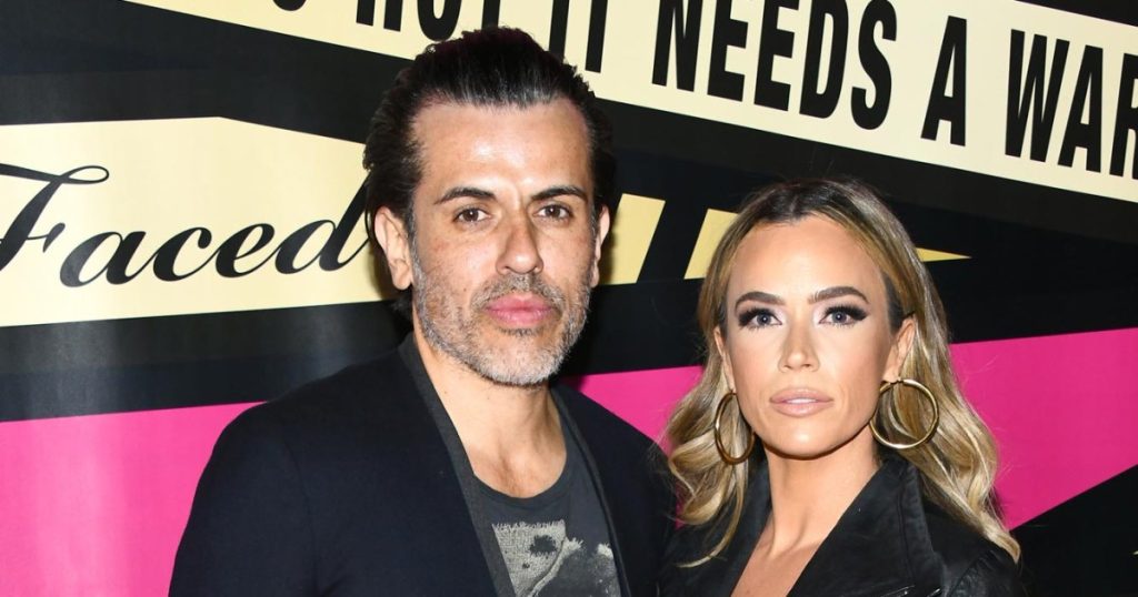 يشارك إدوين أروياف السابق لـ Teddi Mellencamp منشورًا غامضًا مع صلوات حول الأطفال بعد أخبار الطلاق