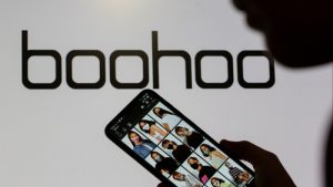 تحث Boohoo المستثمرين على رفض طلب مايك أشلي للانضمام إلى مجلس إدارتها