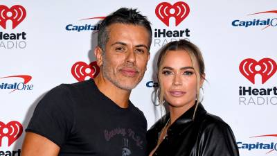 تم فصل Teddi Mellencamp و Edwin Arroyave قبل أيام من حضور GALA ، وتكشف مستندات الطلاق