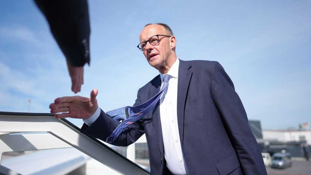 ميرز لتقديم الجبهة الأوروبية المتحدة في الرحلة الخارجية الأولى كمستشار ألماني