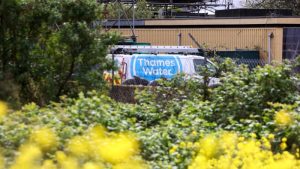 تم تغريم مياه التايمز 123 مليون جنيه إسترليني على تسرب مياه الصرف الصحي وتوزيعات “غير مستحقة”