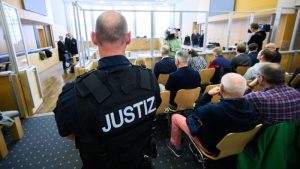 أربعة مديرين سابقين من فولكس واجن المدانين بسبب احتيال الديزل