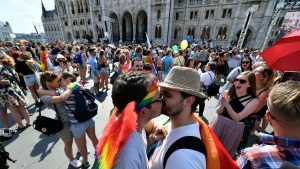 ترفض شرطة بودابست طلب عقد قوس قزح معروضًا على LGBTQ+ March Ban